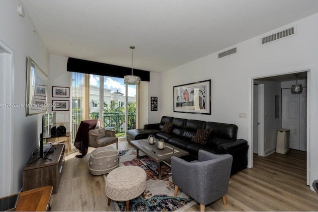 510 NW 84th Ave Unit 640, Plantation, FL 33324 - living area featuring light wood-type flooring