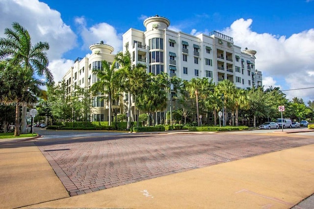 510 NW 84th Ave Unit 640, Plantation, FL 33324 - view of apartment building / complex