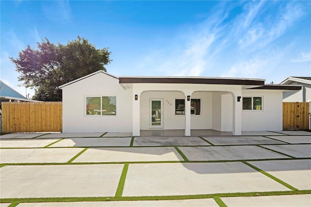 view of front of house with a patio