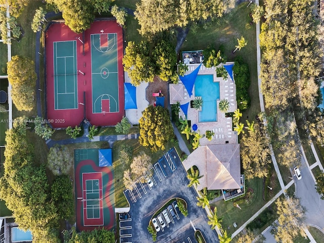 birds eye view of property