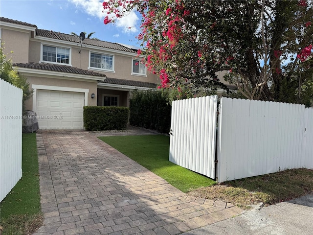 view of front of house featuring a garage