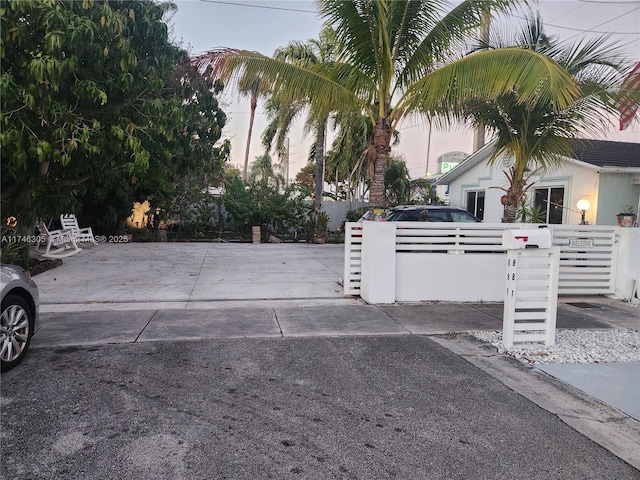 881 SW 137th Ct, Miami, FL 33184 - exterior space with driveway