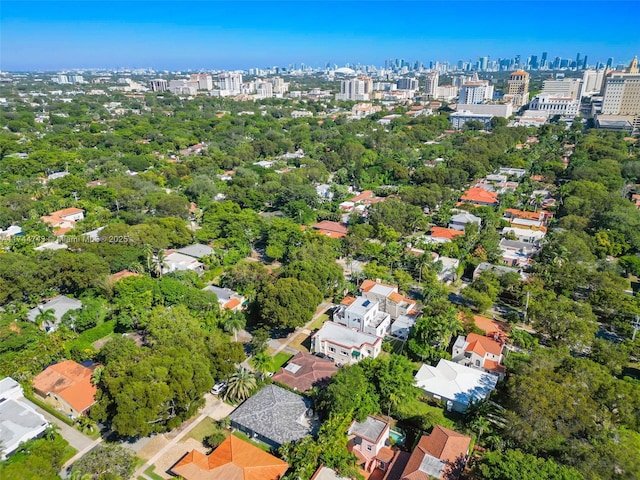 drone / aerial view with a view of city