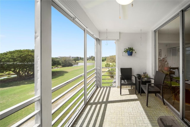 view of sunroom / solarium