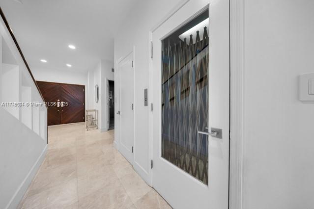 10655 NE Quaybridge Ct Unit C3, Miami, FL 33138 - hallway featuring recessed lighting and baseboards
