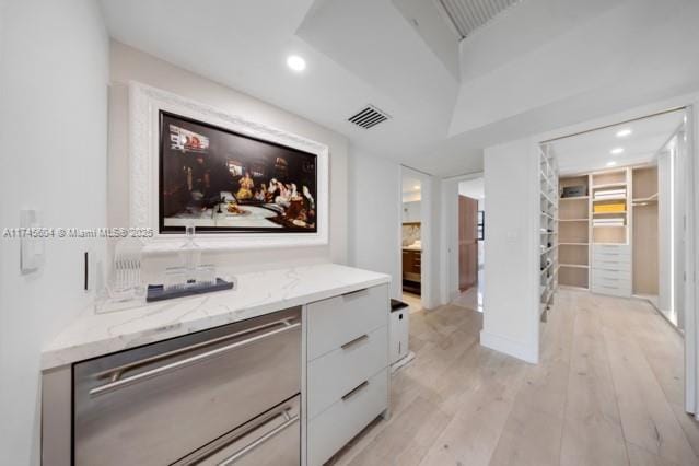 10655 NE Quaybridge Ct Unit C3, Miami, FL 33138 - corridor with light wood-style flooring and recessed lighting