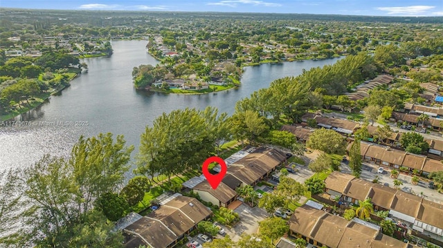 bird's eye view featuring a water view