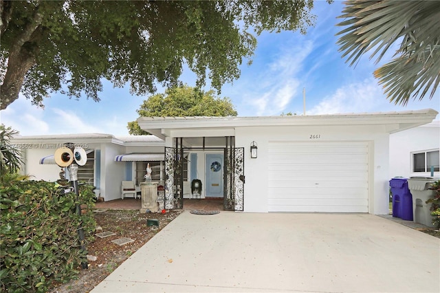 view of front of house with a garage