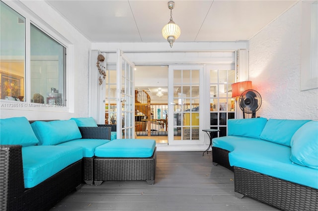 view of sunroom / solarium
