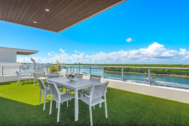 350 Desoto St, Hollywood, FL 33019 - balcony with a water view