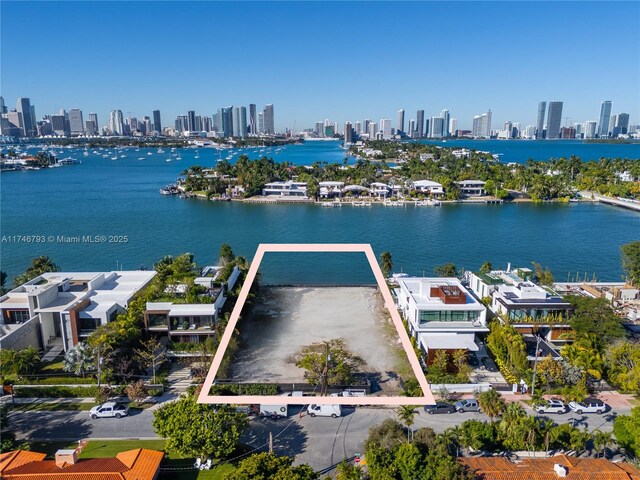 228302 W Dilido Dr, Miami Beach, FL 33139 - aerial view of city skyline and a large body of water