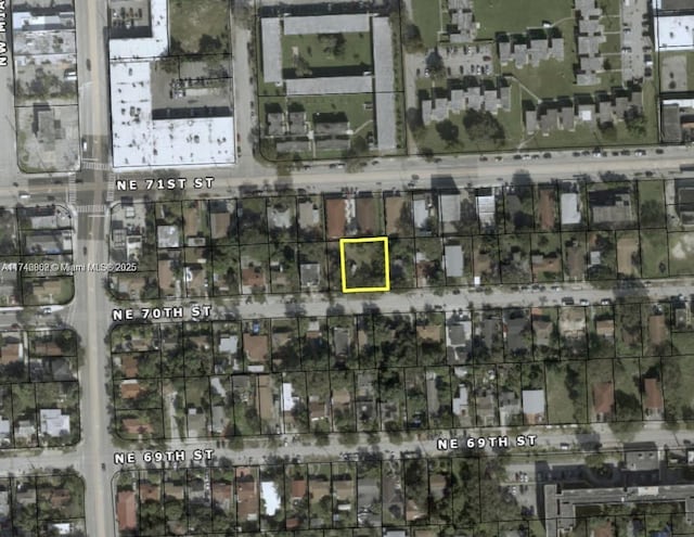 89 NE 70th St, Miami FL, 33138 land for sale