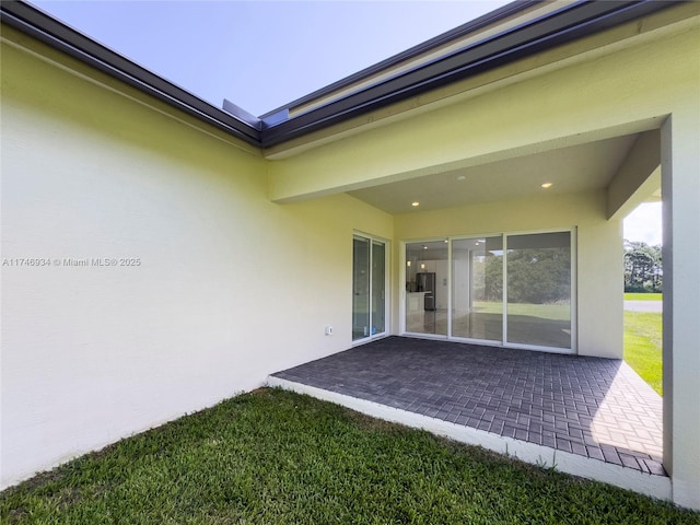 312 SE Via Sangro Prt, St Lucie, FL 34952 - view of patio / terrace