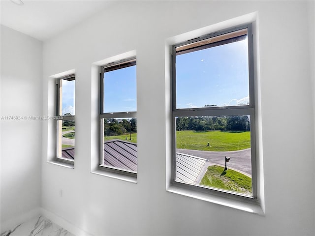 312 SE Via Sangro Prt, St Lucie, FL 34952 - detailed view of baseboards