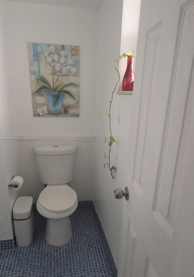 1075 NE Miami Gardens Dr Unit 708, Miami, FL 33179 - photo 18