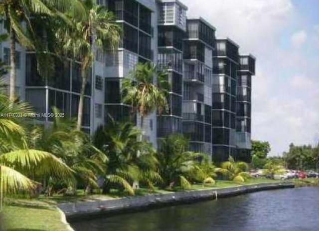 1075 NE Miami Gardens Dr Unit 708, Miami, FL 33179 - photo 37