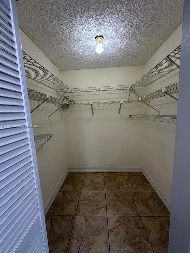 17011 N Bay Rd Unit 507, Sunny Isles Beach, FL 33160 - view of walk in closet