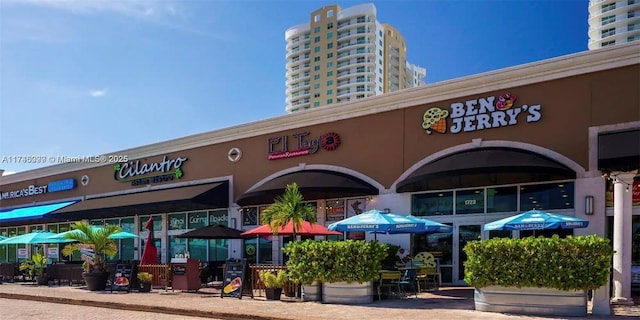 301 NE 14th Ave Unit 201, Hallandale Beach, FL 33009 - view of property