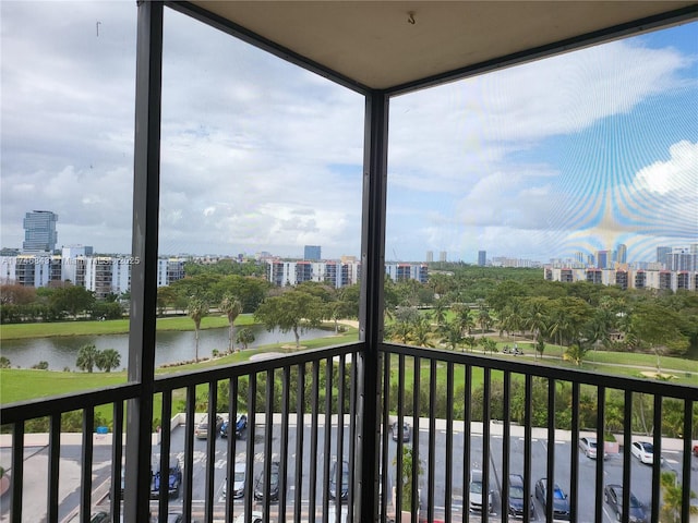 20301 W Country Club Dr Unit 922, Aventura, FL 33180 - photo 2