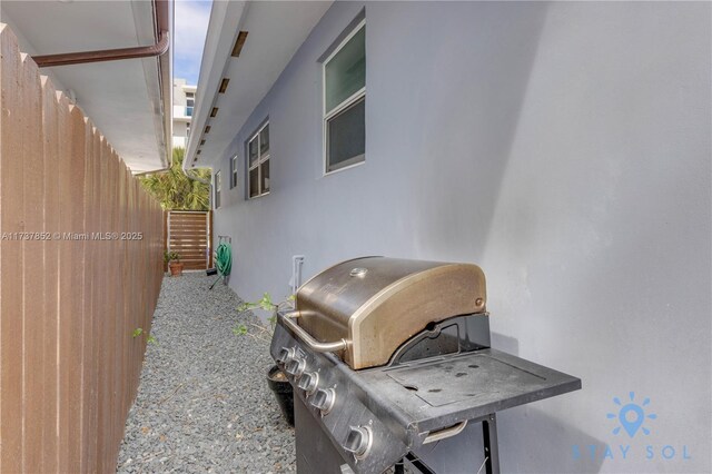 328 Missouri St, Hollywood, FL 33019 - photo 32