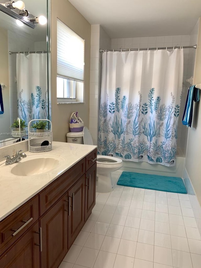 862 NW 132nd Ct, Miami, FL 33182 - full bath with vanity, toilet, tile patterned flooring, and shower / tub combo