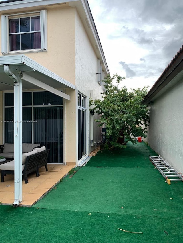 862 NW 132nd Ct, Miami, FL 33182 - exterior space featuring stucco siding