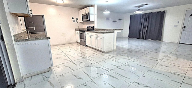 430 NE 15th Pl, Cape Coral, FL 33909 - photo 27