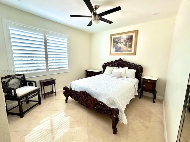 bedroom with ceiling fan