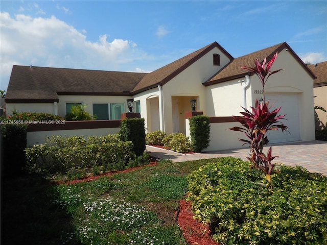 view of front facade with a garage