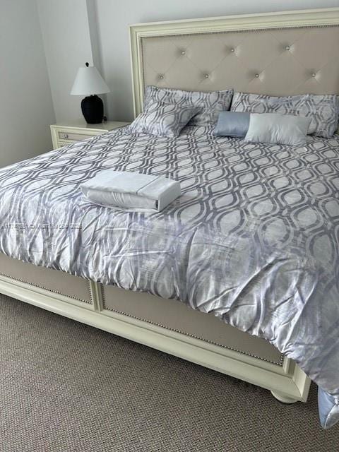 bedroom featuring carpet flooring