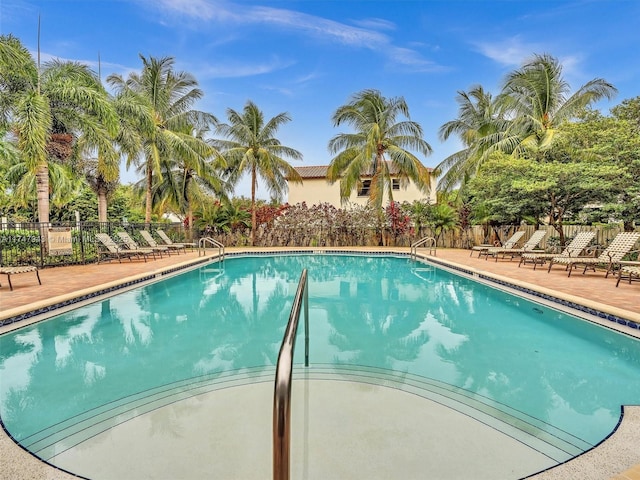 view of swimming pool featuring a patio