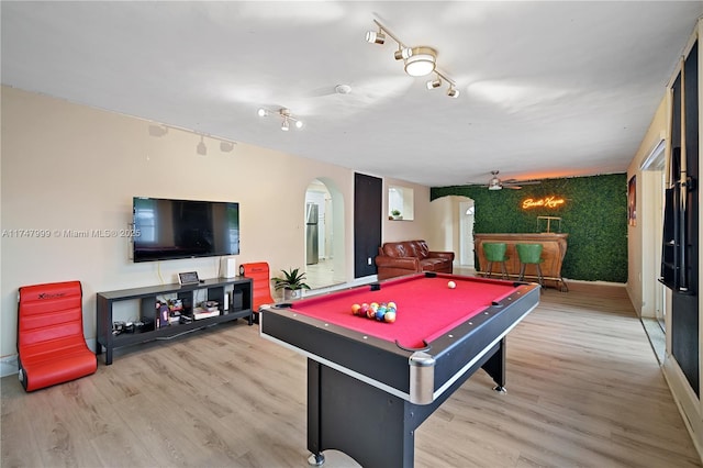 playroom featuring billiards and hardwood / wood-style floors