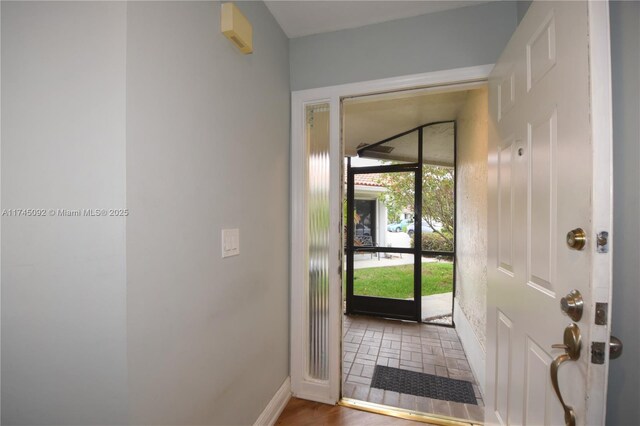 8639 Eagle Run Dr Unit 11, Boca Raton, FL 33434 - entrance foyer with baseboards