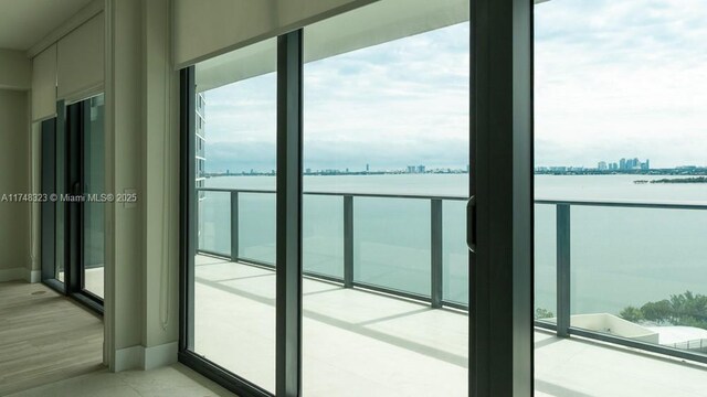 650 NE 32nd St Unit 2105, Miami, FL 33137 - balcony with a water view