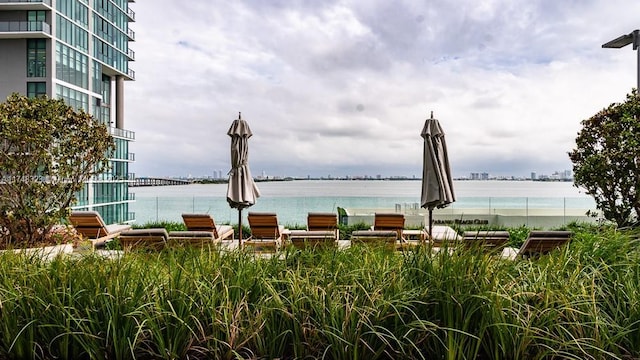 650 NE 32nd St Unit 2105, Miami, FL 33137 - water view
