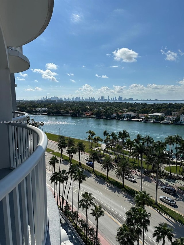 5401 Collins Ave Unit 922, Miami Beach, FL 33140 - photo 5