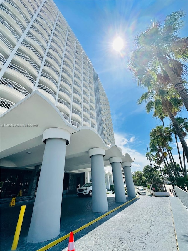 5401 Collins Ave Unit 922, Miami Beach, FL 33140 - photo 19