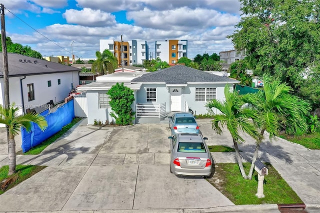 view of front of house