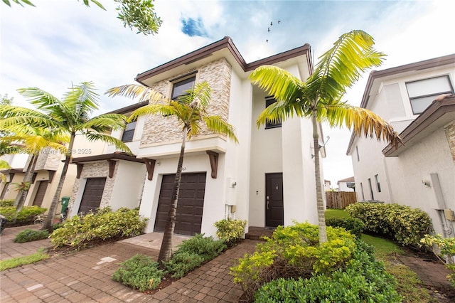 view of front of house featuring a garage