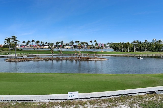 1004 Links Dr, Miami Beach, FL 33109