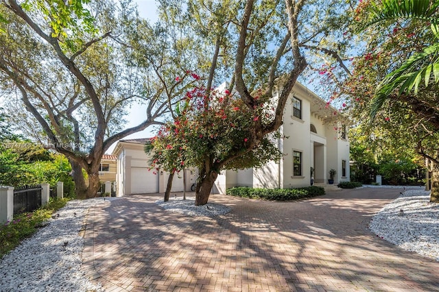 view of front of house featuring a garage