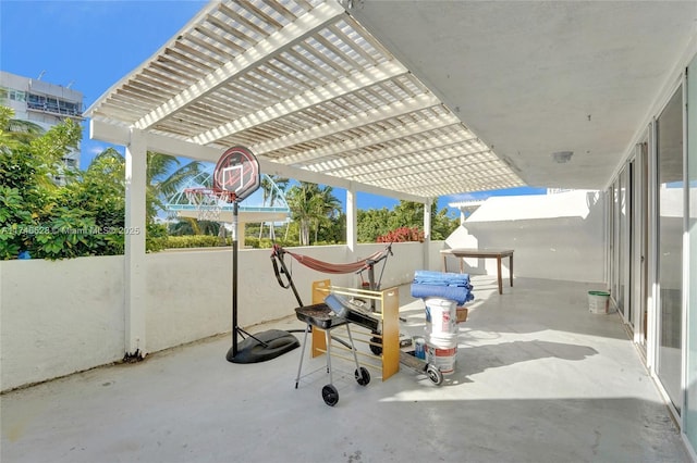 view of patio featuring a pergola