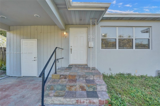 view of entrance to property