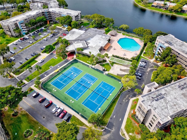 bird's eye view featuring a water view