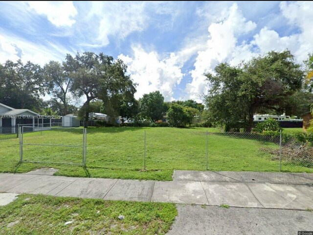 2040 NW 94th St, Miami FL, 33147 land for sale