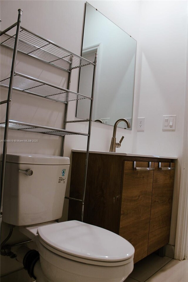 2915 65th St W, Lehigh Acres, FL 33971 - half bath with toilet and vanity