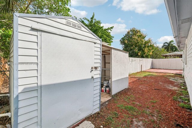 3883 Chickasha Rd, Lake Worth, FL 33462 - view of shed