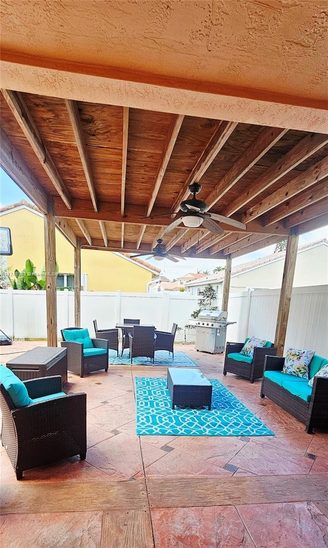 18860 NW 12th St, Pembroke Pines, FL 33029 - fenced backyard featuring outdoor lounge area, a patio area, and ceiling fan