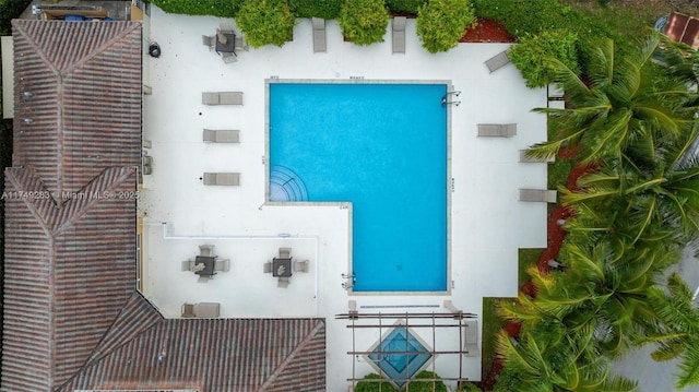 18408 NE 27th Ct Unit 18408, Aventura, FL 33160 - aerial view of property and surrounding area with a pool area