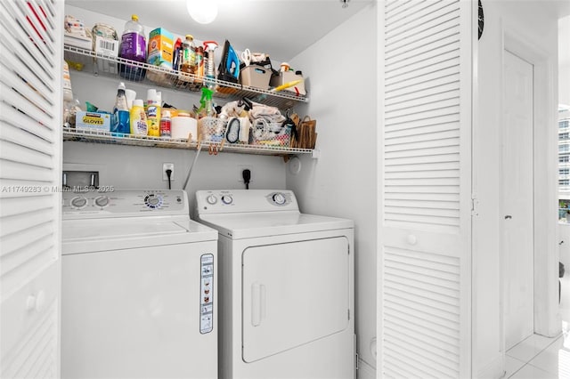 laundry area featuring laundry area and independent washer and dryer